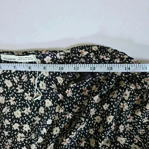 NWOT Pull & Bear floral cropped blouse long sleeve sz Small - Picture 7 of 9